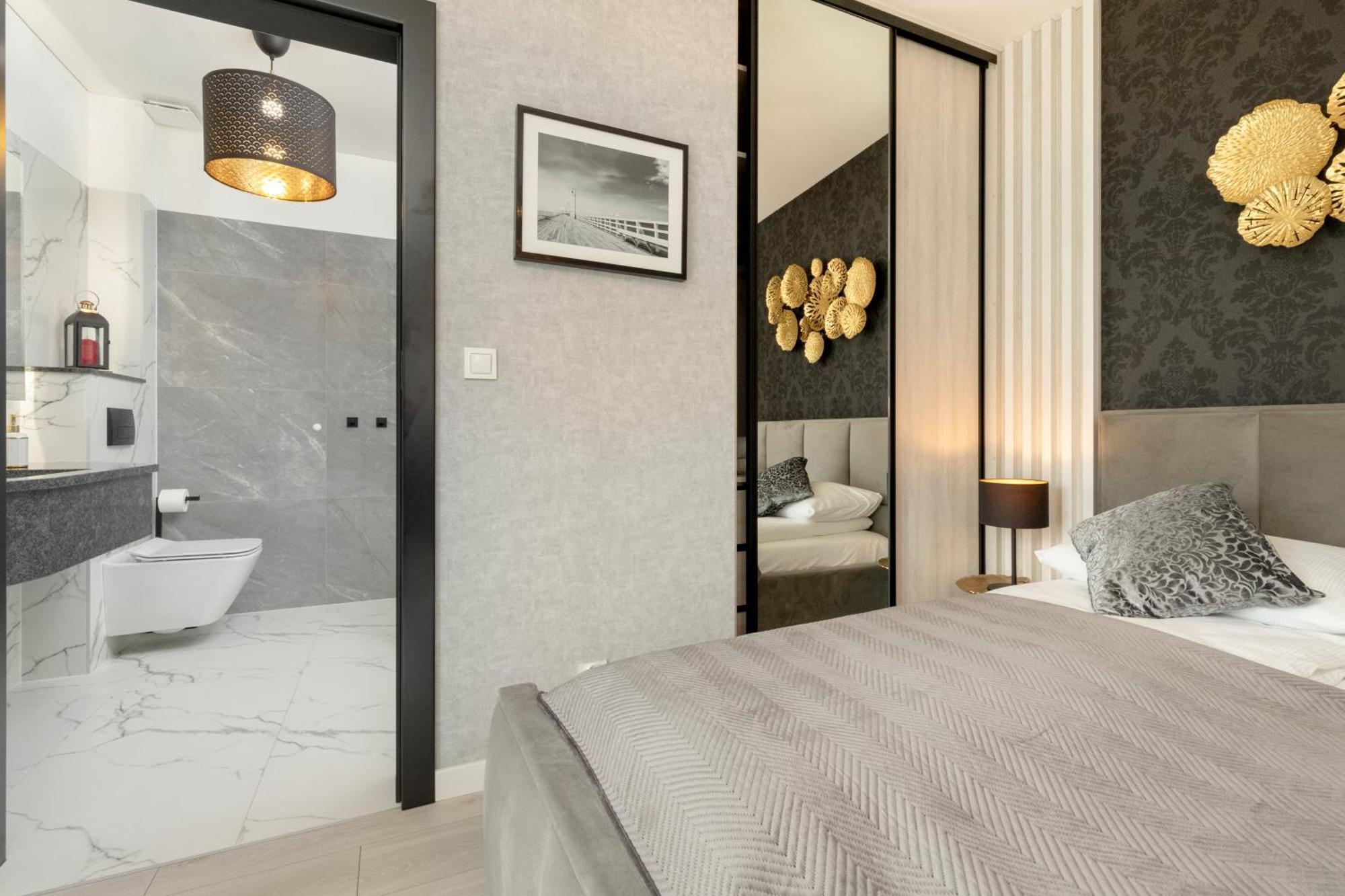Apartport Wyjatkowe Apartamenty Z Widokiem Na Port W Gdyni By Noclegi Renters Gdynia Eksteriør billede